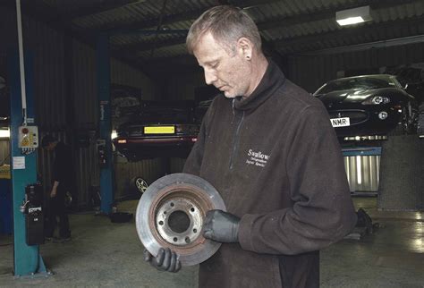Technical Guide Jaguar XJS Brakes .